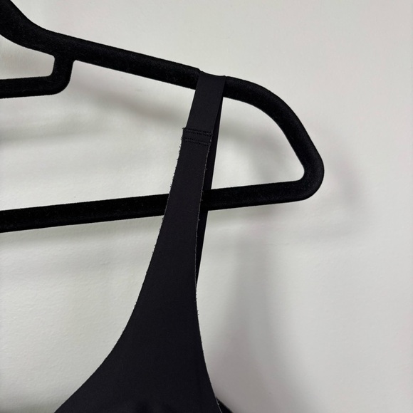 Knix Black Bra Size XL+ - Picture 2 of 7